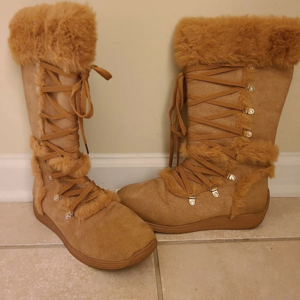 Snow Boots